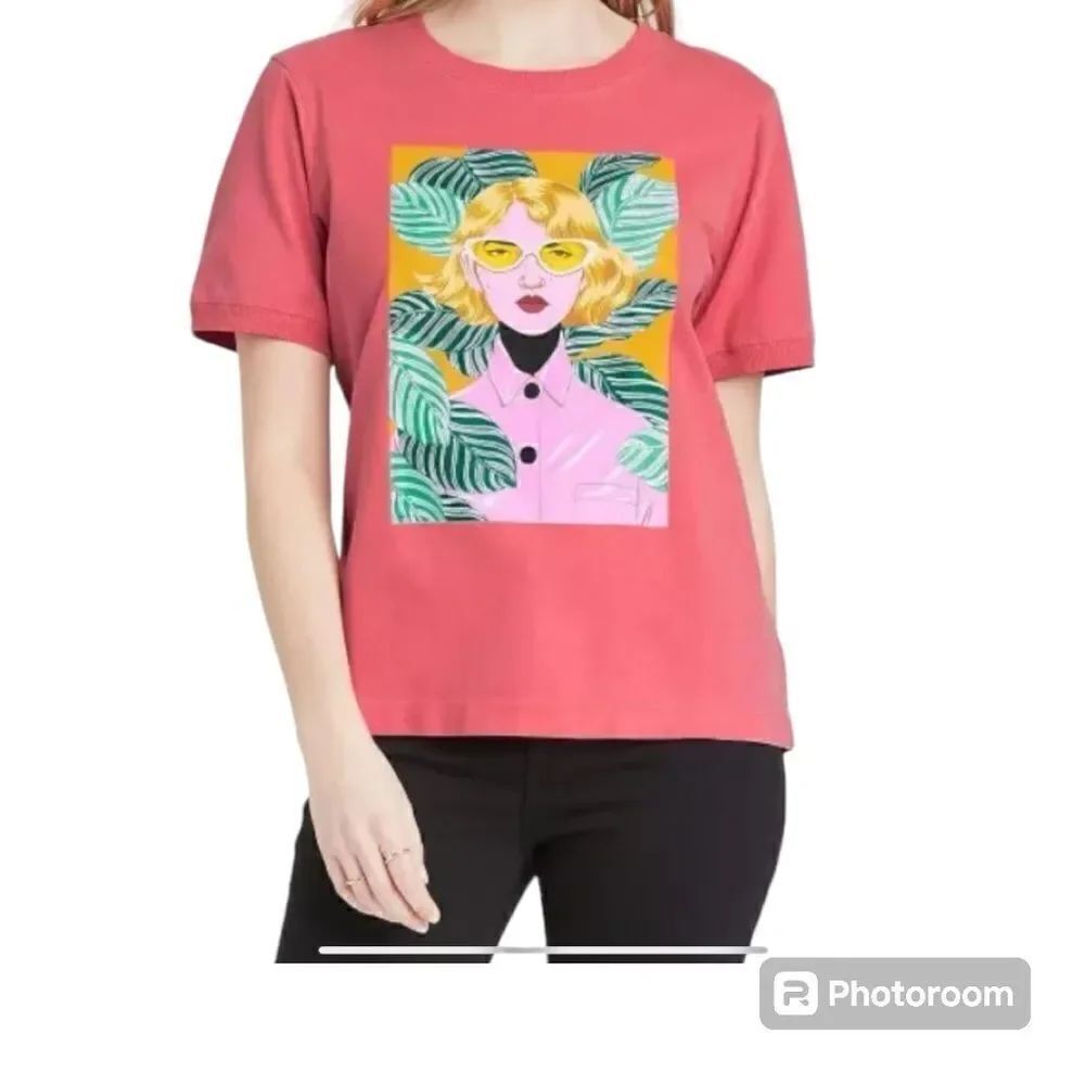 Woman’s bijou karman graphic tee L NWT